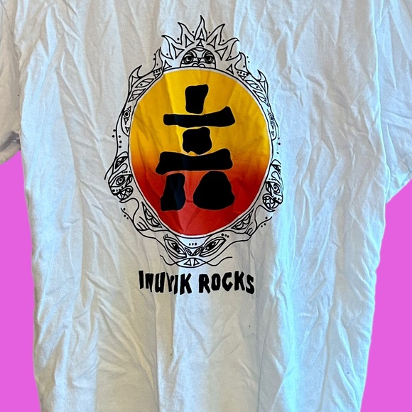 Vintage 90s Inuvik Rocks tee - Picture 3 of 6